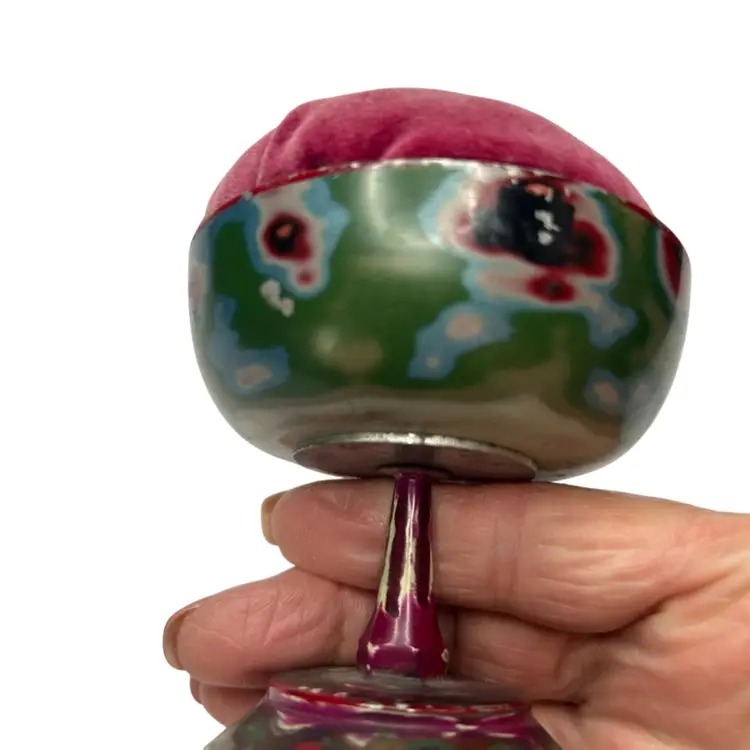 Metal @ 4x3 Stand With Red Velvet Pin Cushion @ 4x3