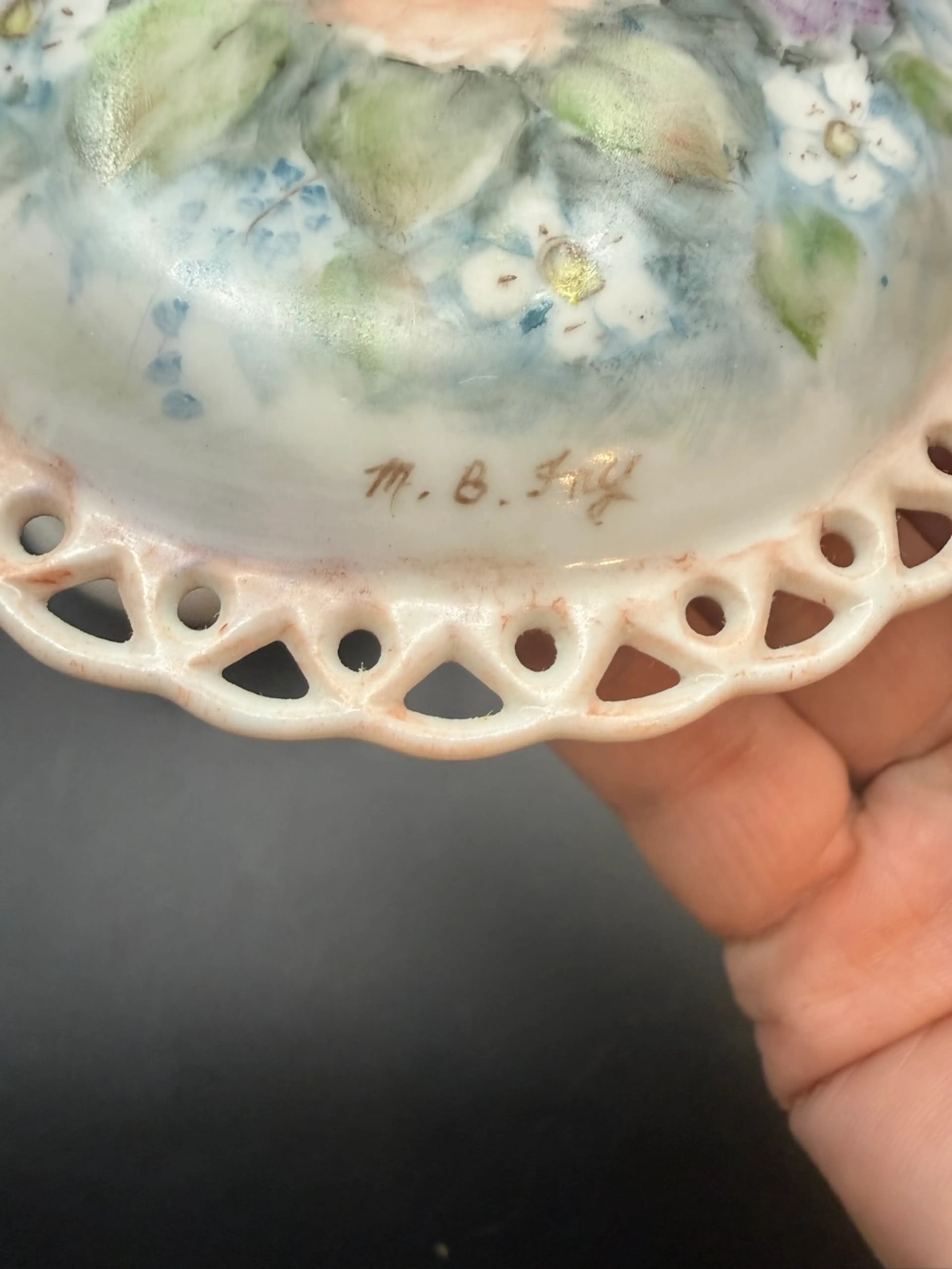 Image 4 of 4