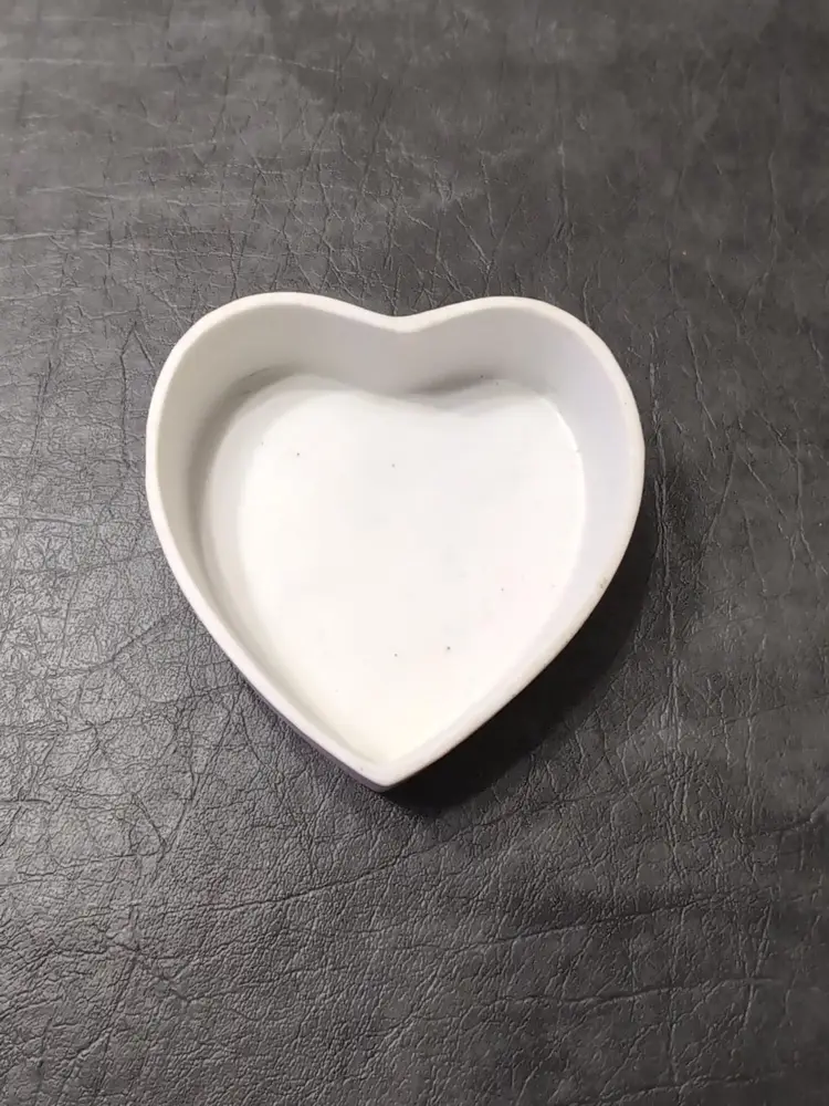 1980's Designers Collection's, A Mother's Remembrance Keepsake Porcelain Trinket/Jewelry Box