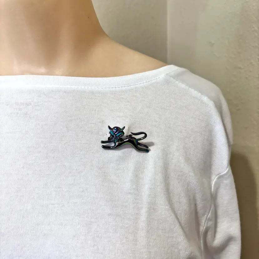 Iridescent Blue Cat Scatter Pin Brooch Halloween Siamese Turquoise Eyes Vintage