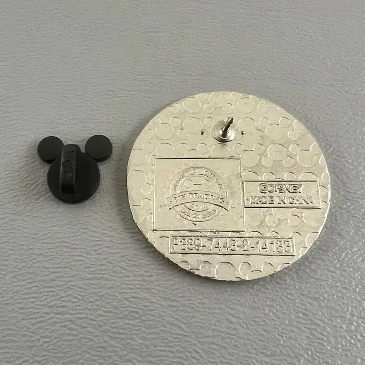 Disney Alice In Wonderland White Rabbit Sketch 1.5” Booster Trading Pin 2014