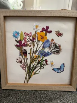 Tapestry & Painted flower Bouquet