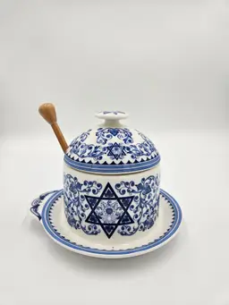 Spode Judaica Collection Honey Pot 2004