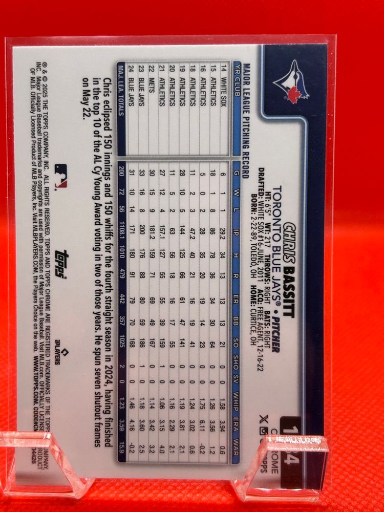 Chris Bassitt - 2025 Topps Chrome Raywave Refractor Toronto Blue Jays