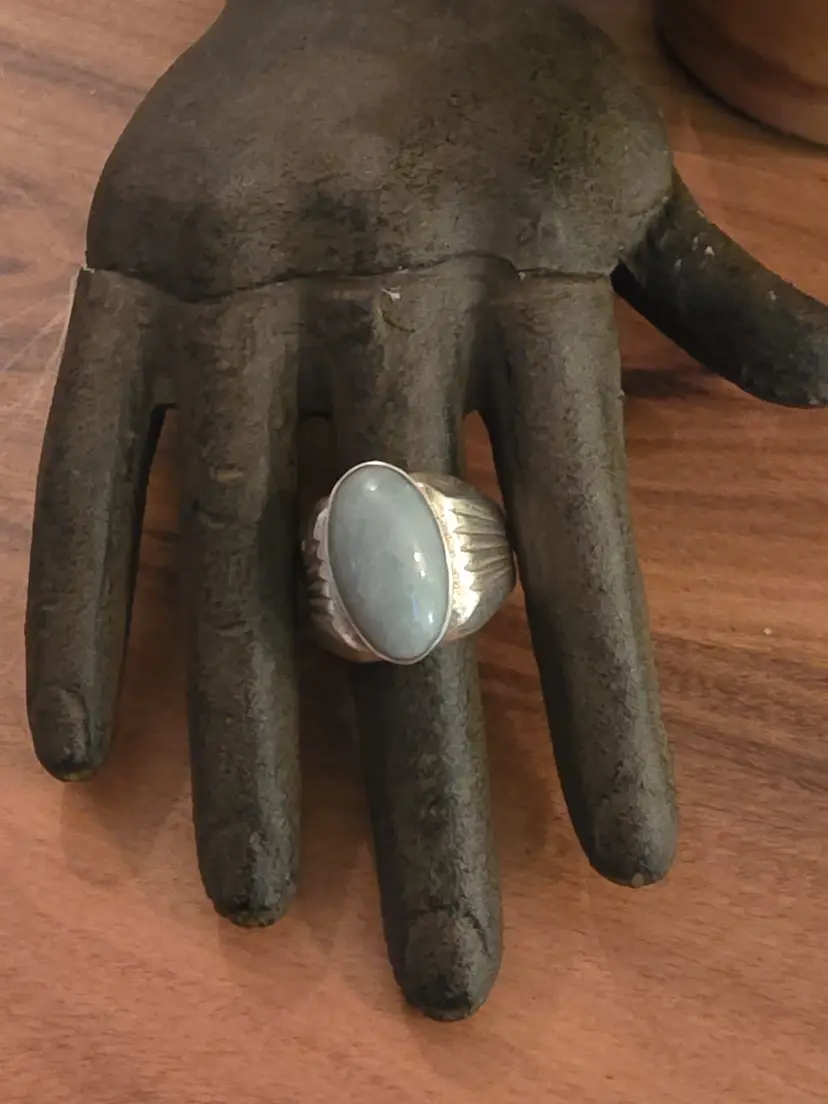 Oval shaped Imperial Jade ring (Green)