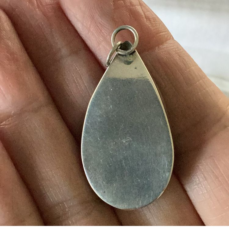 Sterling Silver Pendant With 2 Natural Stones Hematite And Onix 1.5”
