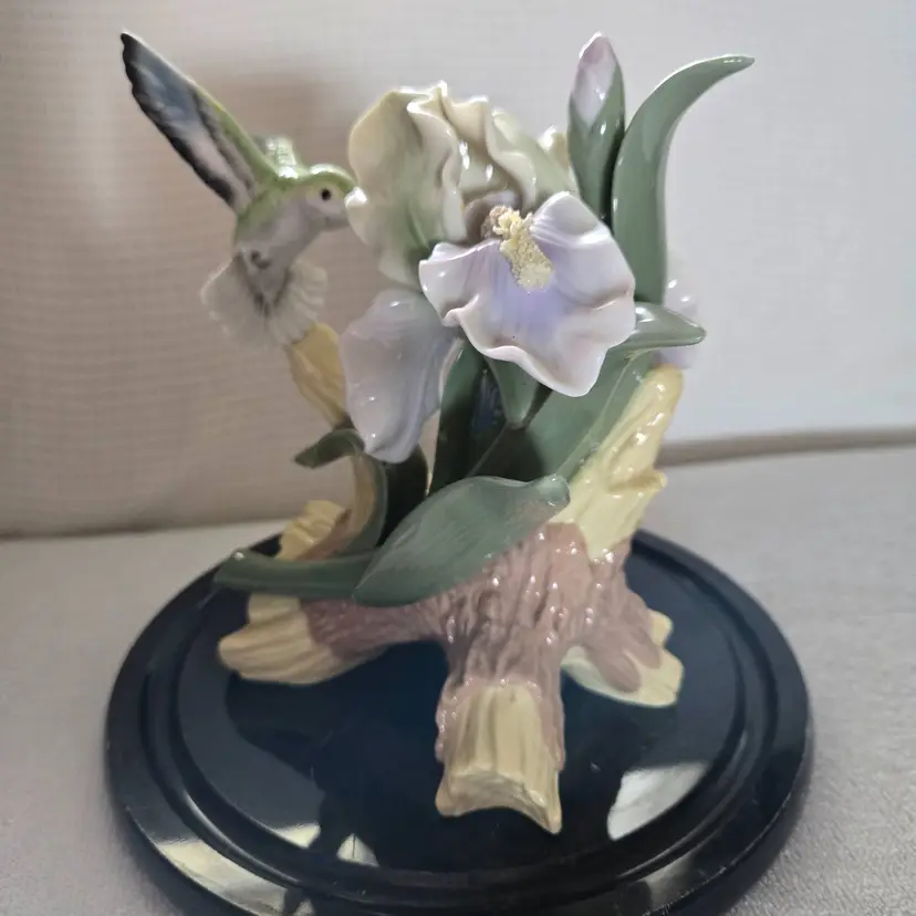 Hummingbird Figural Hand Painted Collectible