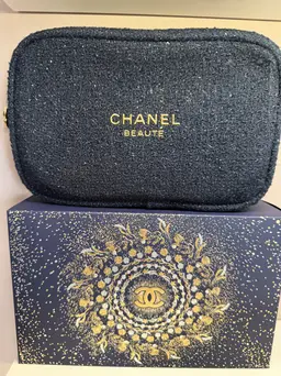 G-006 Chanel Beauty GWP Vanity Pouch - Midnight Blue