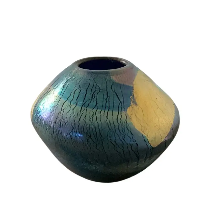 Robert Eickholt Hand Blown Art Glass Vase 4”x 5.”