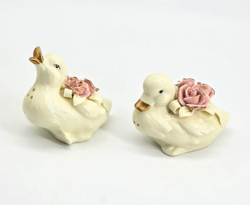 Ducks & Roses Artmark Jade Porcelain Salt & Pepper 1998 Vintage Easter/Spring