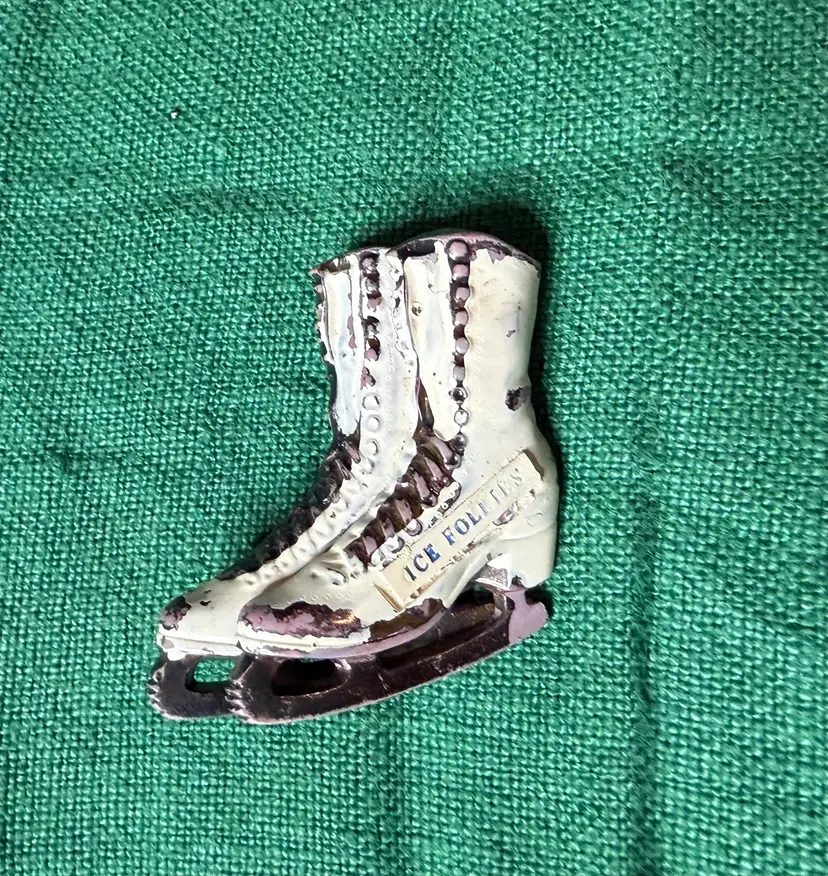 Vintage 1950s  Ice Revue Figure Skating Skates Souvenir Pin