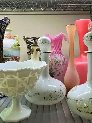 ✨ It’s Friday-Eve! VTG Glass & Trinkets✨