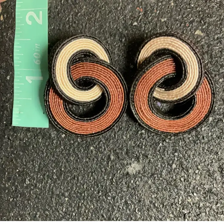 Circle 90s Black Tan And Brown Earrings