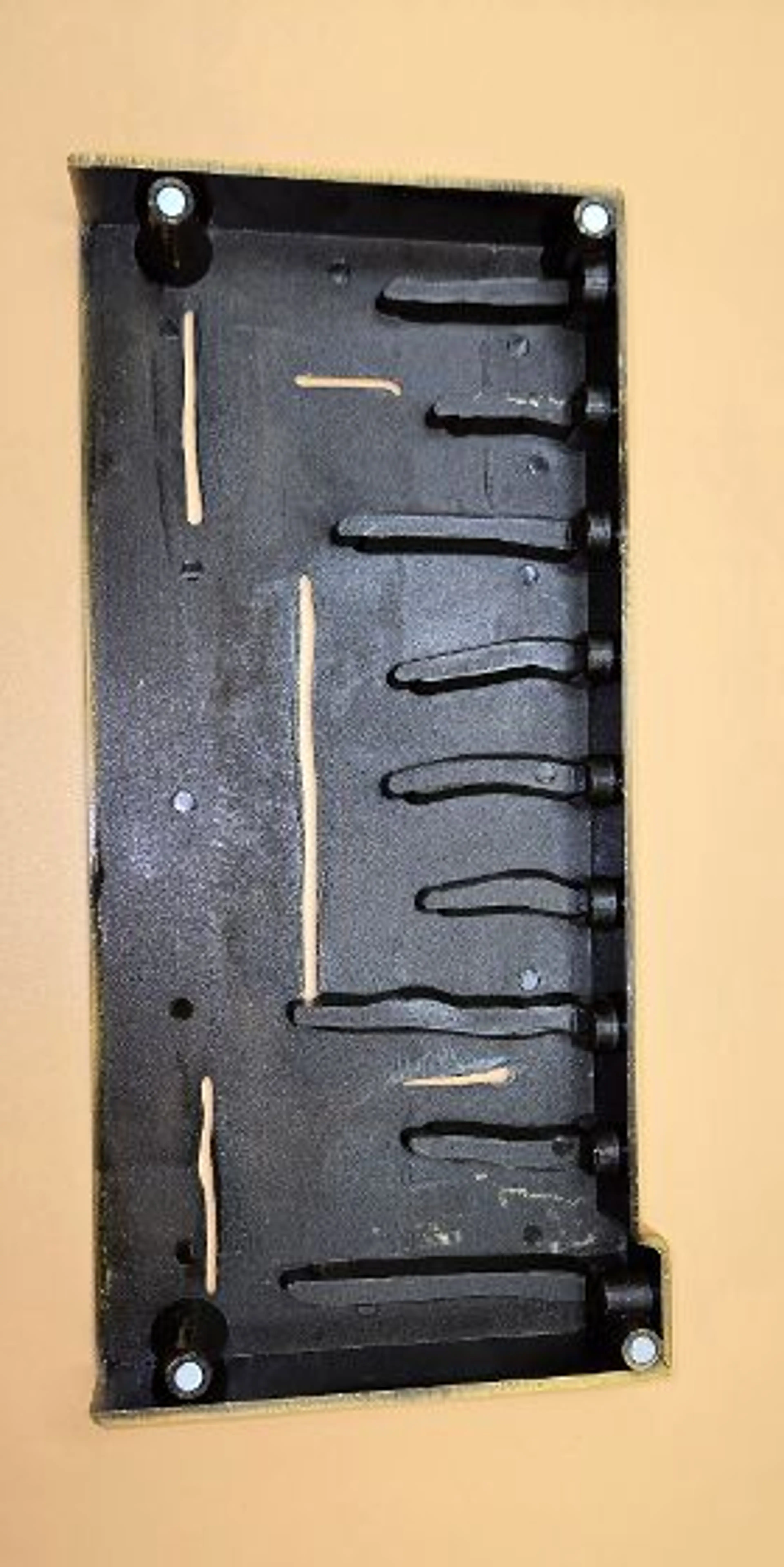Image 4 of 9