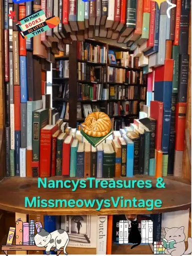 with NancysTreasures~books and other things!📚💙🤓