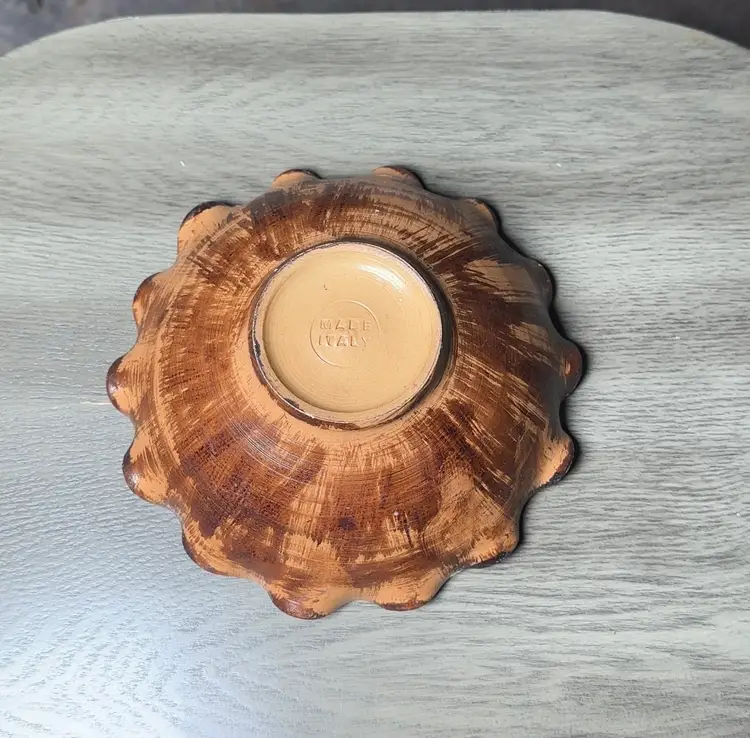 Hand Painted Italian Wooden Bowl Glazed Finish Scalloped Rim With Flower