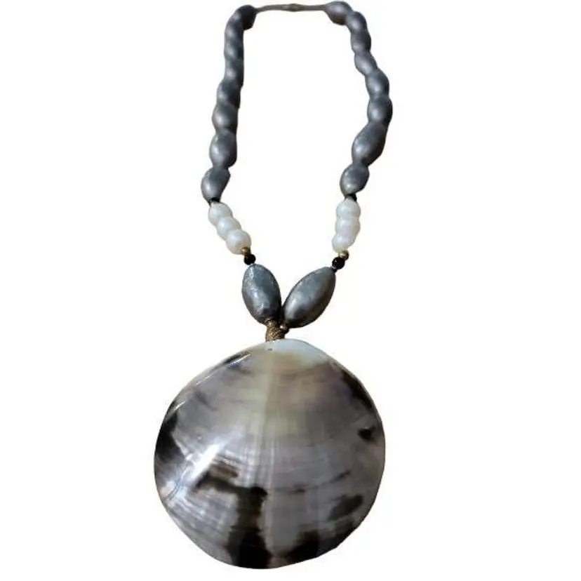 Vintage Oceanic Swirl Shell Pendant Necklace with Beaded Accents Faux Glass Pearls Barrell Clasp