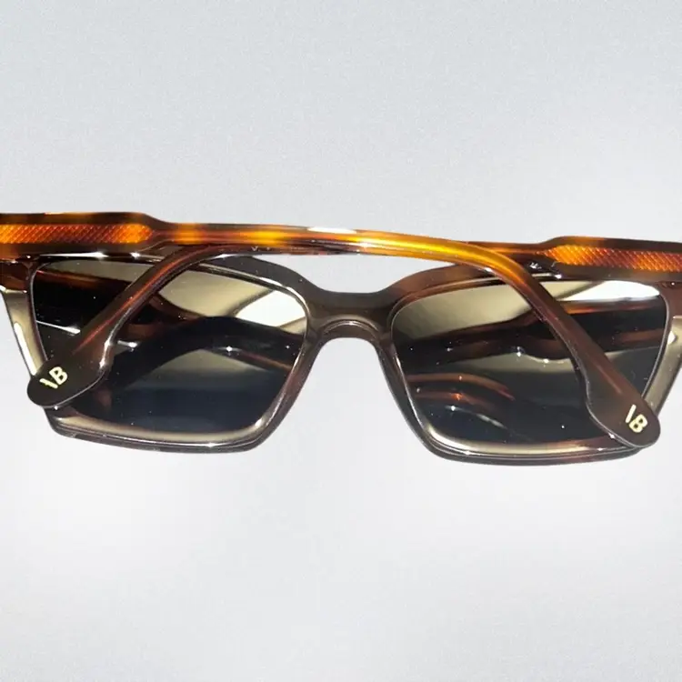 Victoria Beckham Sunglasses NWT