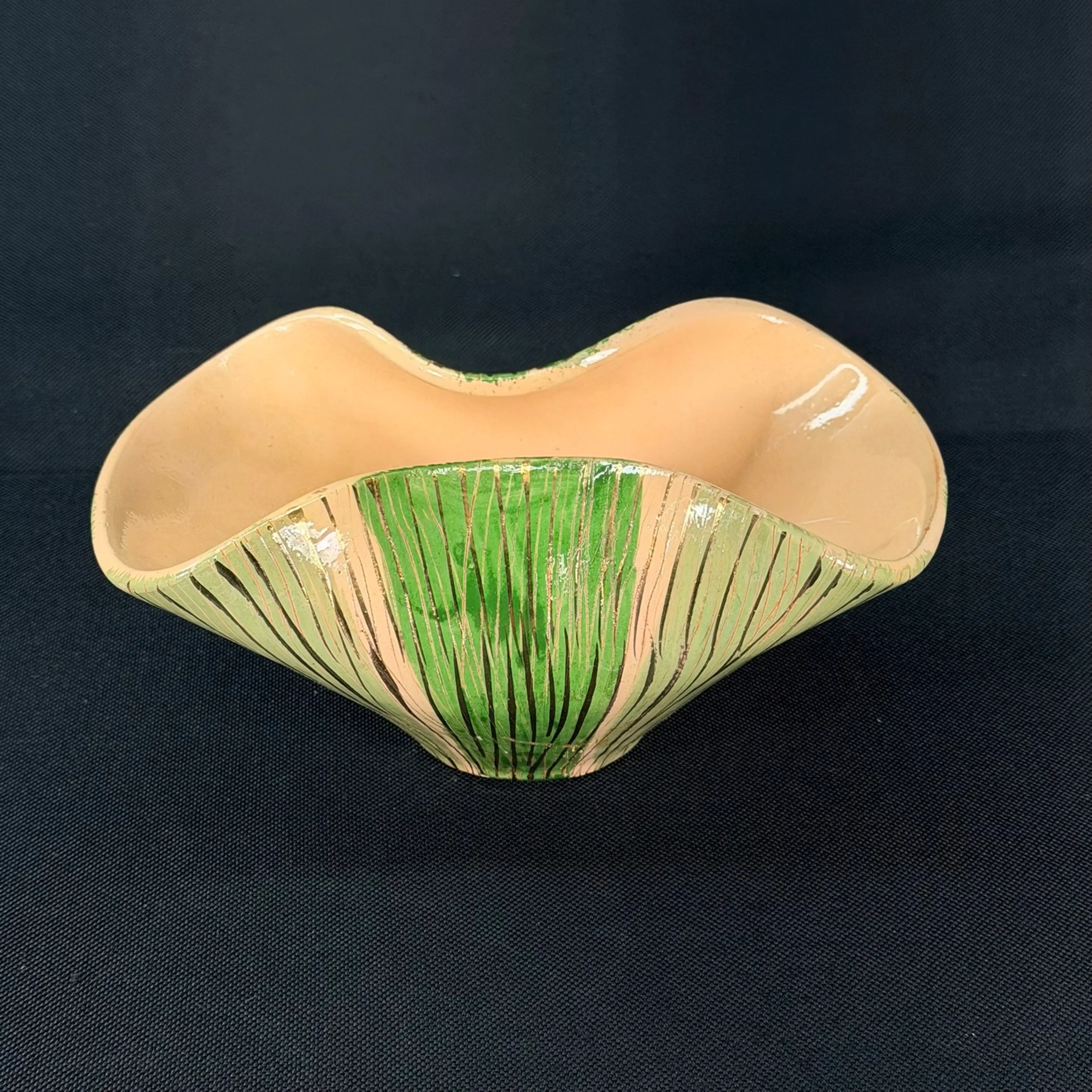 Image 1 of 7
