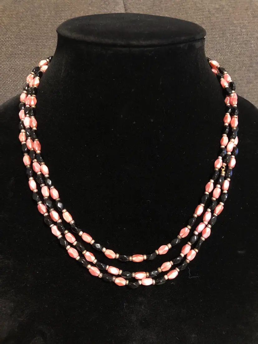 Black & Pink Beaded Long Necklace