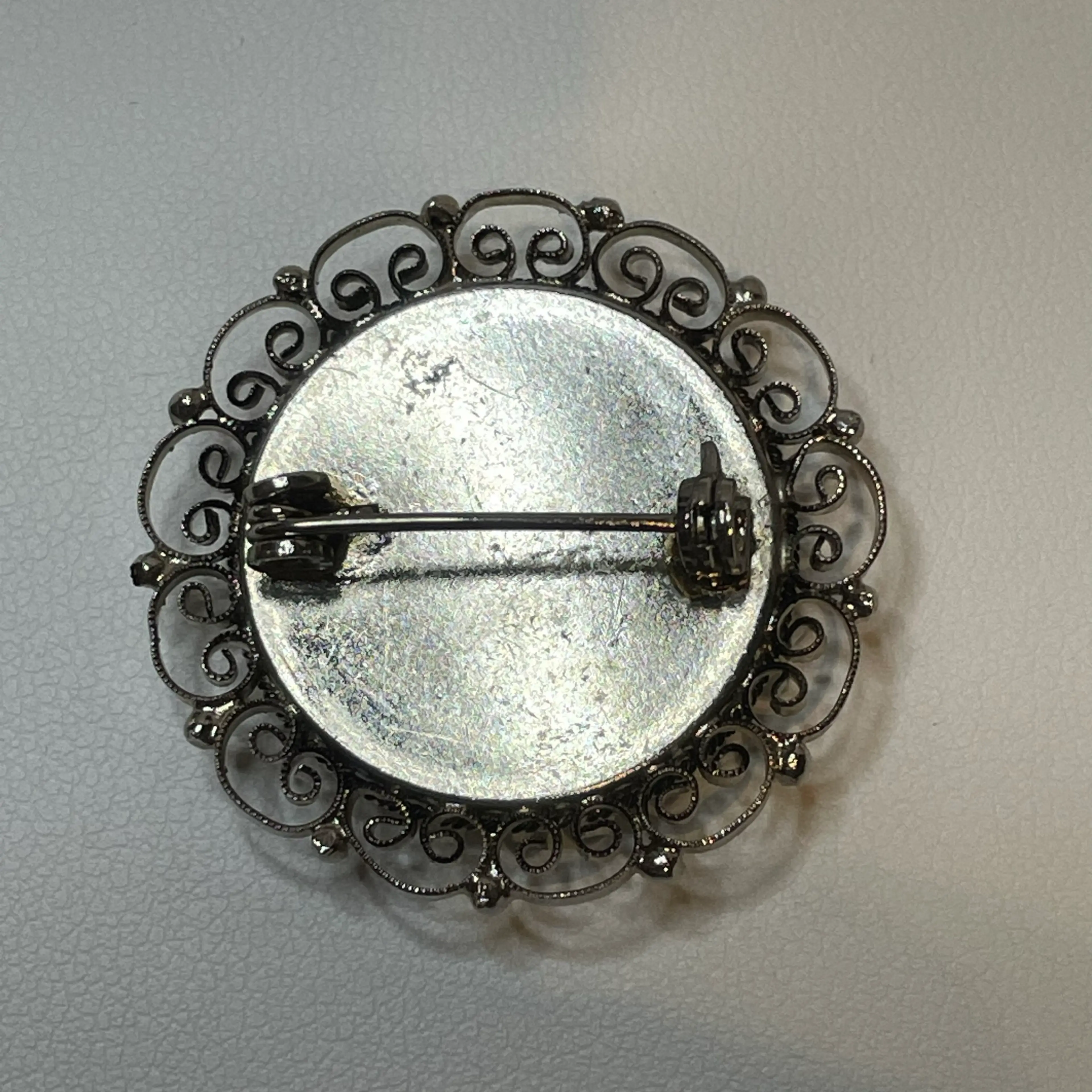 Image 2 of 3