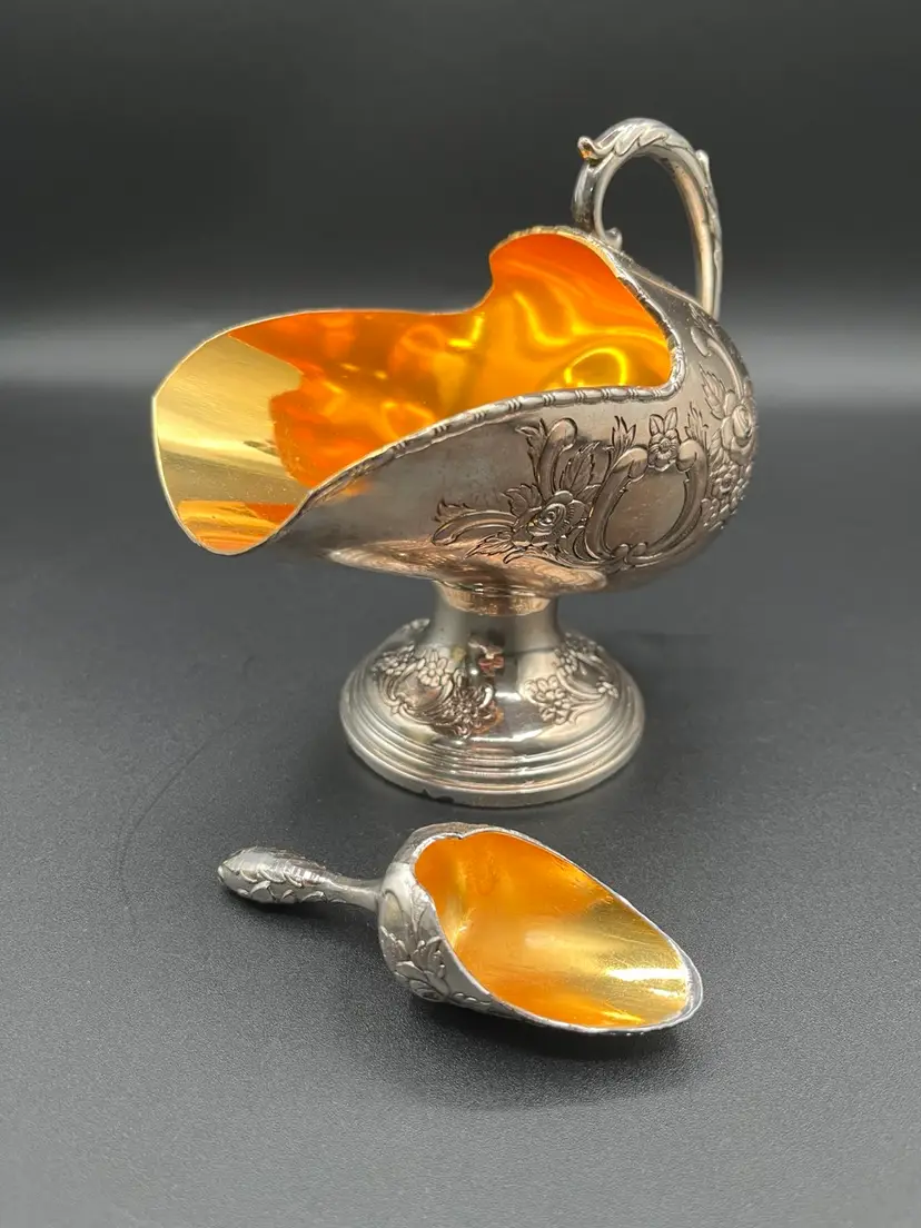 Raimond Silverplated Footed Scoop With Mini Scoop 5.5”