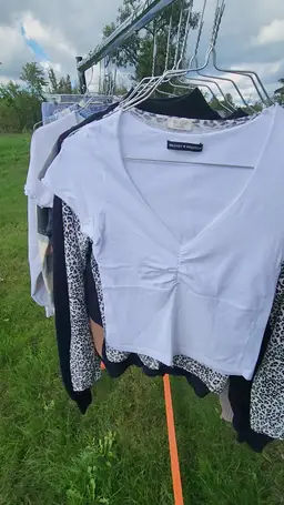 Brandy Melville/John Galt - 16 pc lot