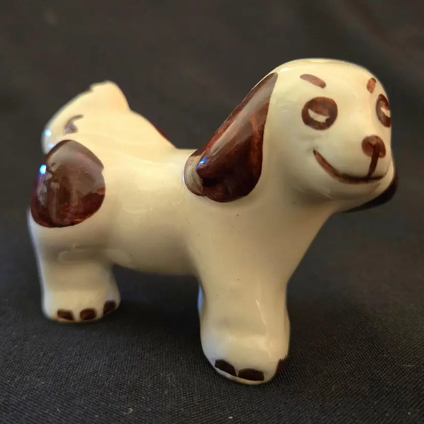 California Pottery Dog Pepper Shaker Hiking Leg Peeing 3" Long Unbrand Vintage