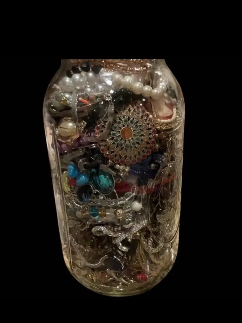 Livestream thumbnail