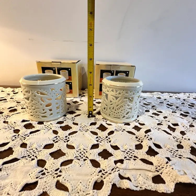 Pair (2) Formalities By Braum Bros Pierced Tea Light Holders Christmas Scenes