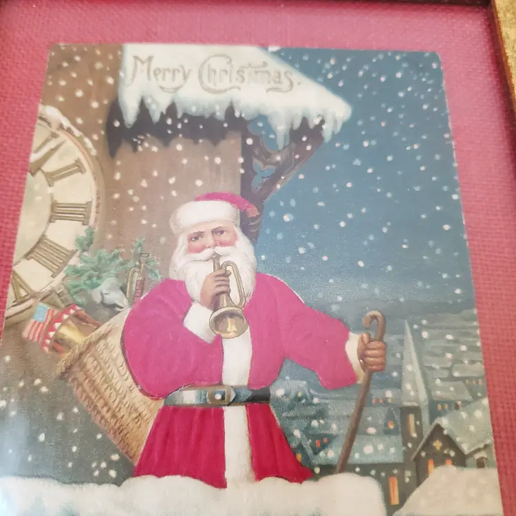Framed Santa Print in Gold Frame