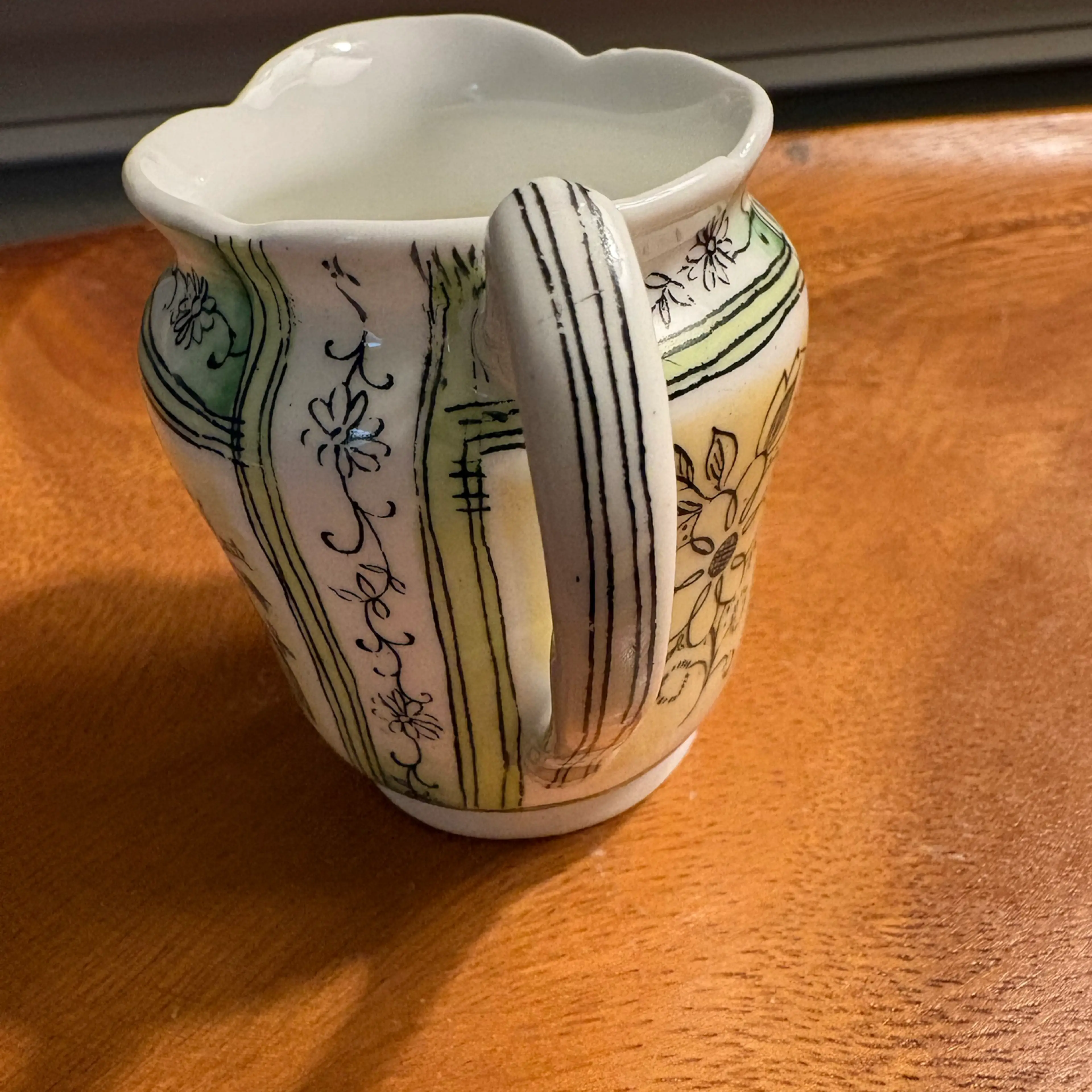 Image 4 of 6