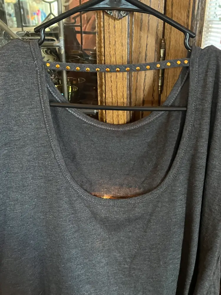 Unique Michael Jackson ONE top