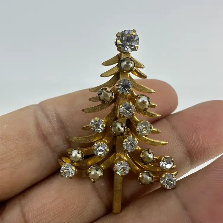 Vintage Signed Made in Austria Christmas Tree Rhinestone Brooch