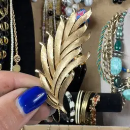 Jewelry as shown #075 - Jewelry as shown #075