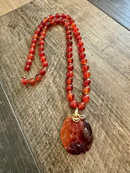 Vintage 14K Gold Carnelian Necklace