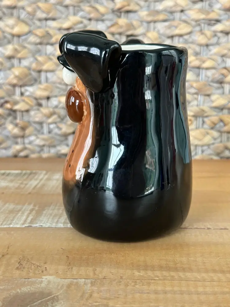3D Excellent Russ Berrie Signed Douglas Pottery Hound Dog Animal Coffee Mug Cup