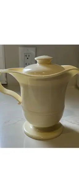 JSNY Vintage Insulated Pitcher