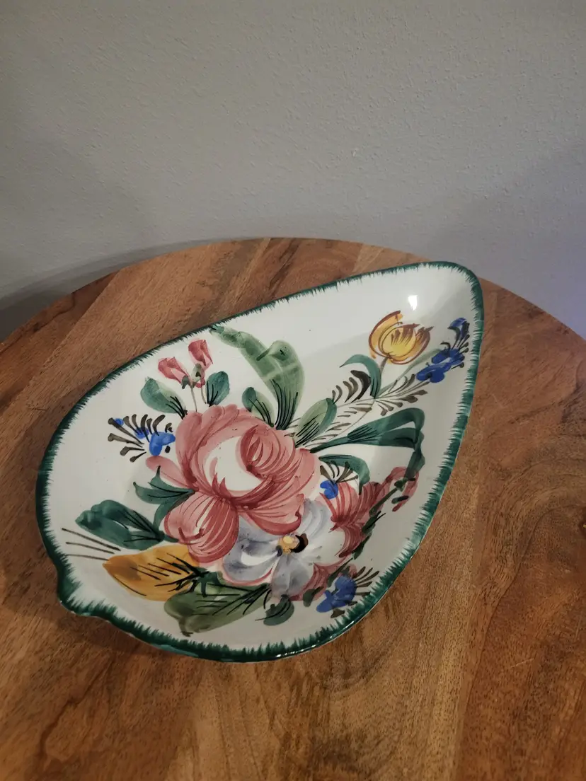 Italian Renaissance Revival Faience Hand Painted Floral Candy Nut Appetizer Dish