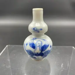 Chinese Double Gourd Blue White Snuff Bottle Porcelain Miniature Vase Antique