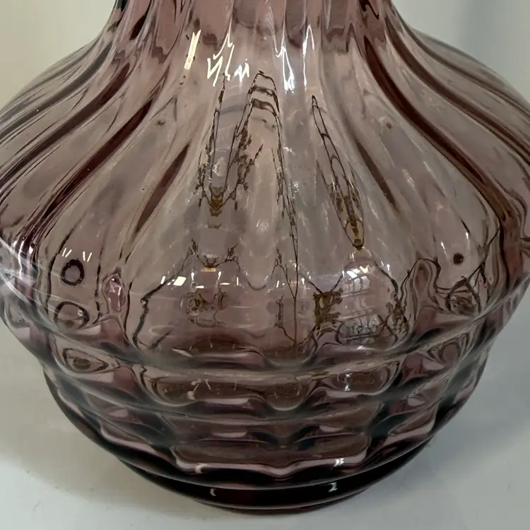 Vintage Amethyst Optic Glass Ruffle Top Vase 7.5”