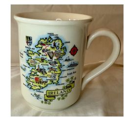 Biltons Made In England Vintage Mug Irish Ireland Map Shamrocks Harp