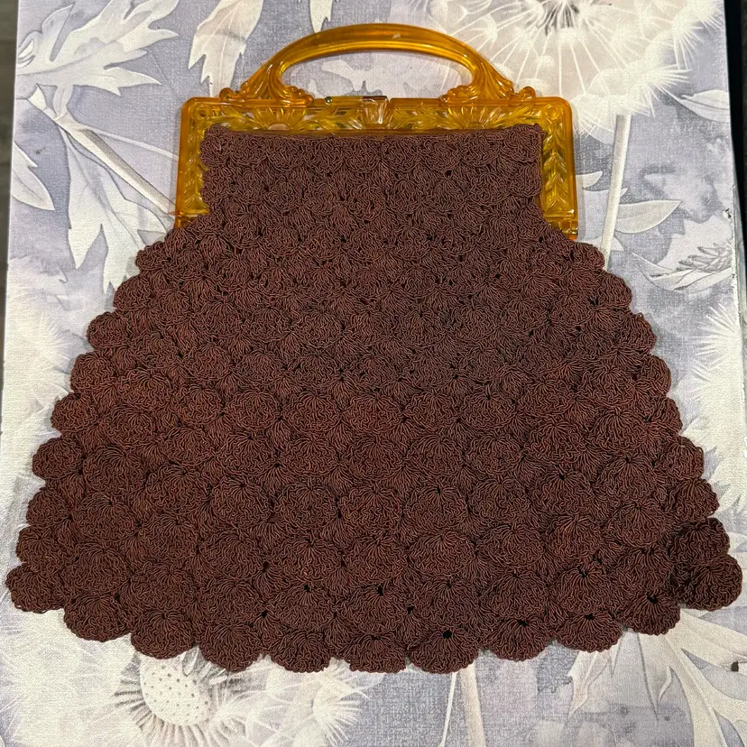 🐞 Vtg 1940s Brown Popcorn Stitch Crochet Purse Celluloid Peacock Handle GLOWS