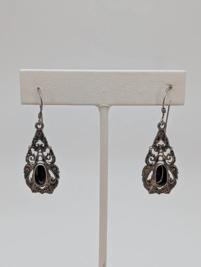 Vintage Sterling Silver 925 Filigree And Black Onyx Earrings
