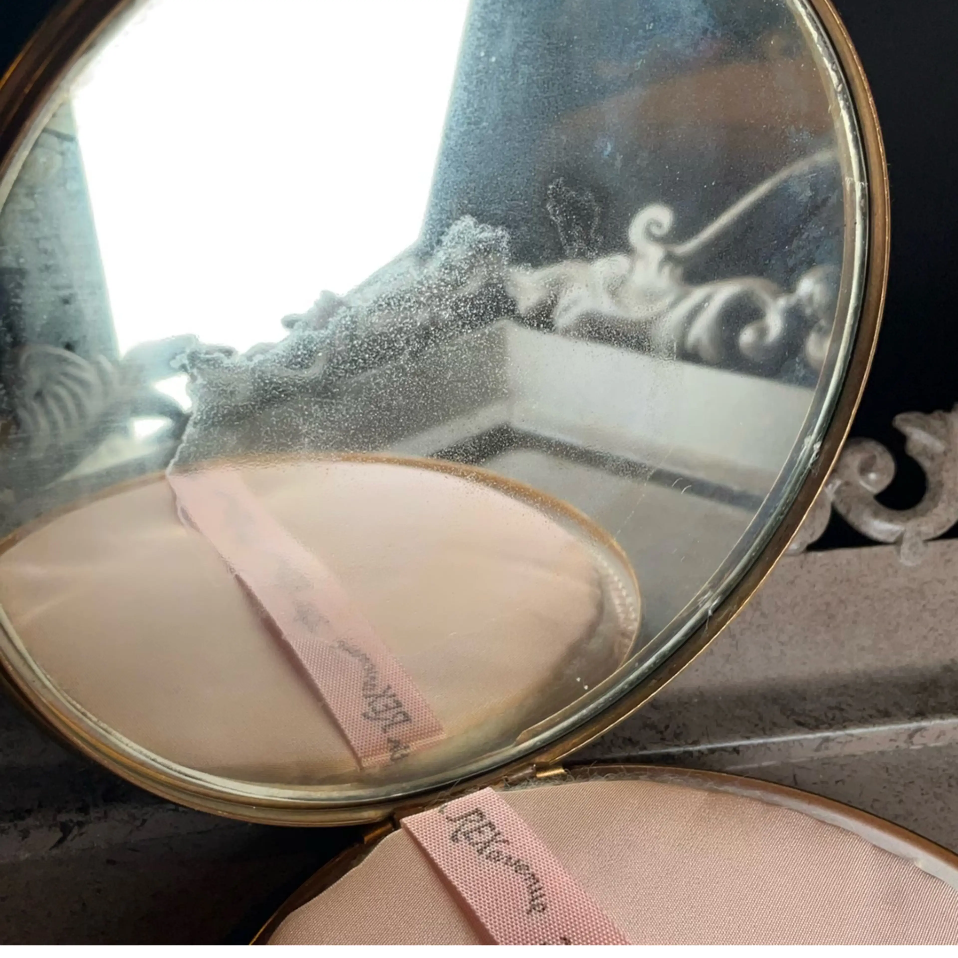 Image 4 of 4