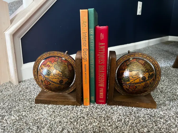 Vintage Olde World Wooden Rotating Globe Bookends