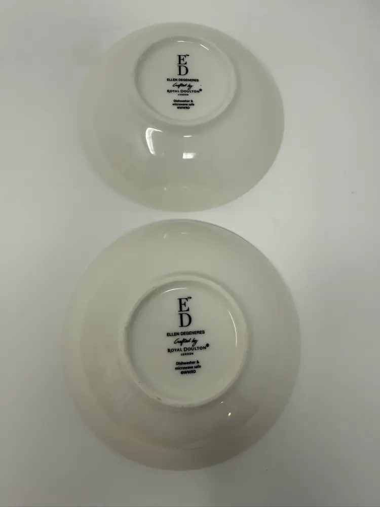 Set Of 2 Royal Doulton Love Themed Bowls