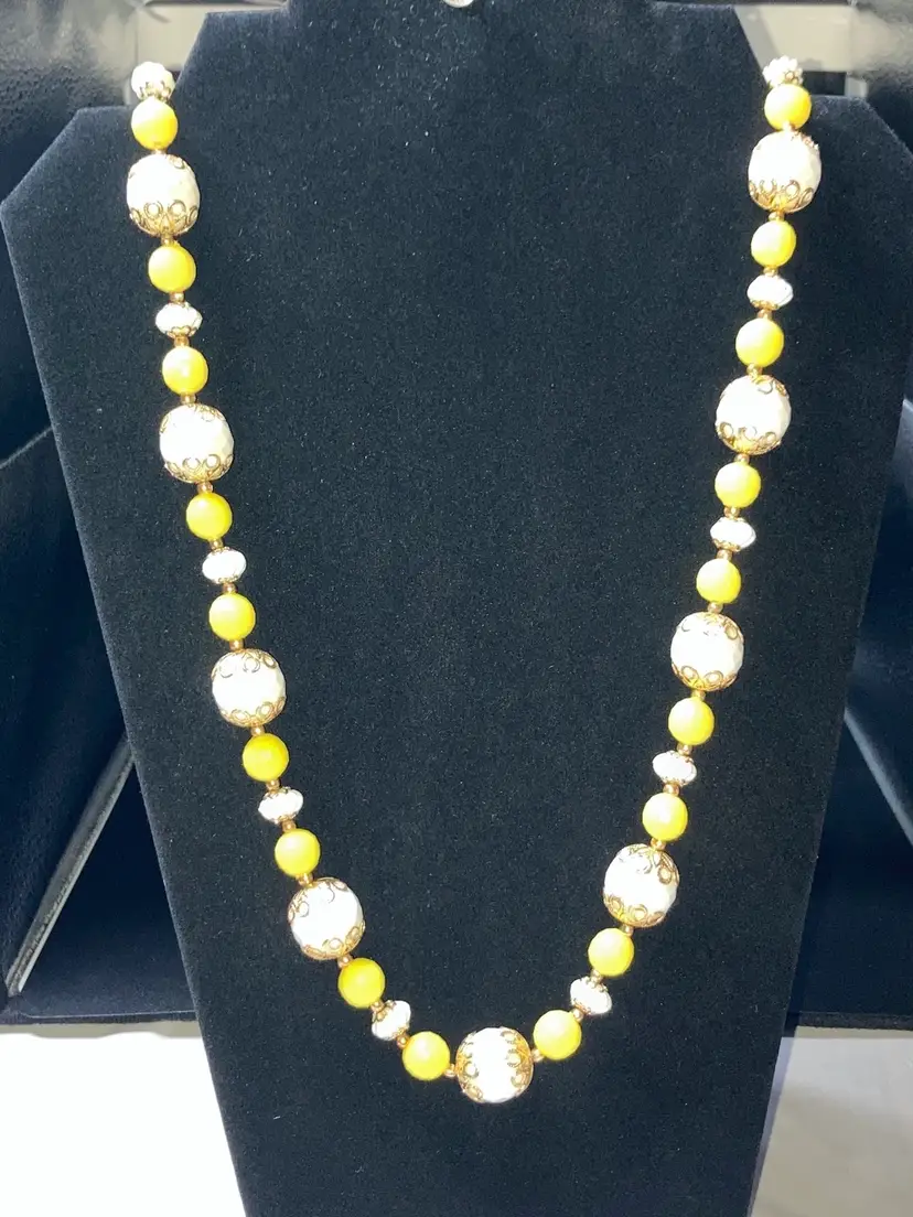 Vintage Made In Hong Kong! Gold Tone Yellow And White 24” Necklace!