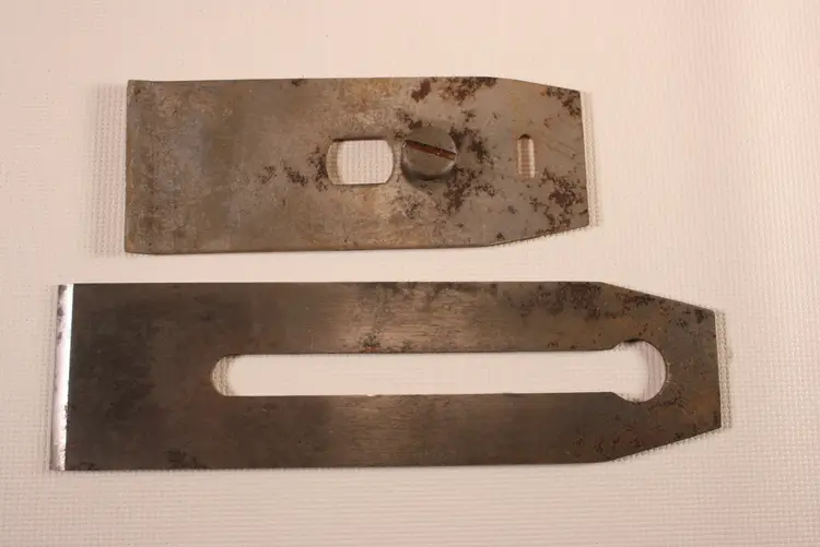 Union 2" Iron & Chipbreaker (9005)