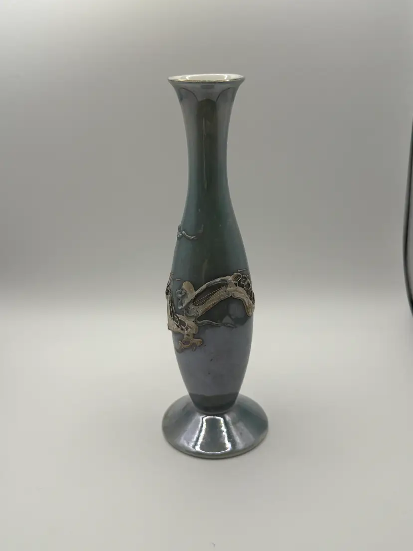 Vintage Japanese Moriage Dragonware Iridescent Lusterware Bud Vase